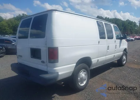 2008 Ford E-250 Commercial/Recreational z USA, uszkodzony, nr VIN 1FTNE24L98DA87070